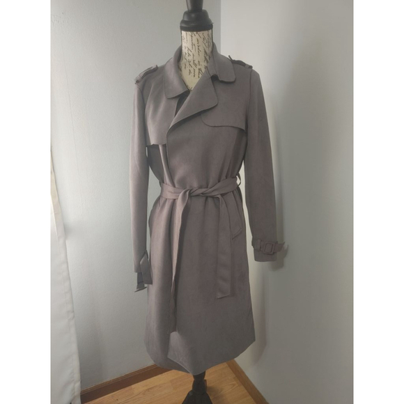 Forever 21 Jackets & Blazers - Women's Forever 21 Gray Faux Suede Soft Trench Coat Size M